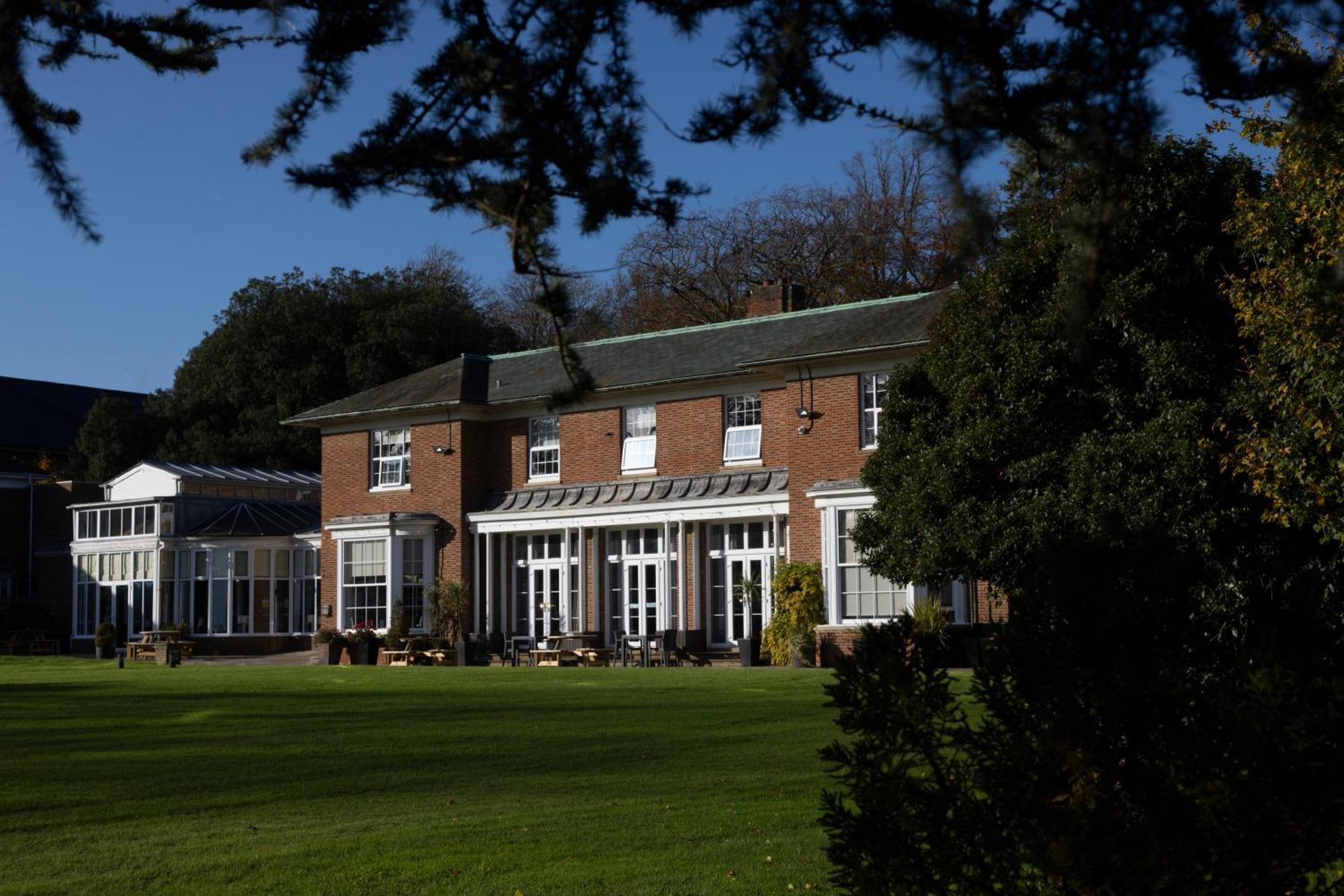 Best Western Plus Kenwick Park Hotel 라우스 외부 사진